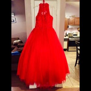 Red quiencenera dress